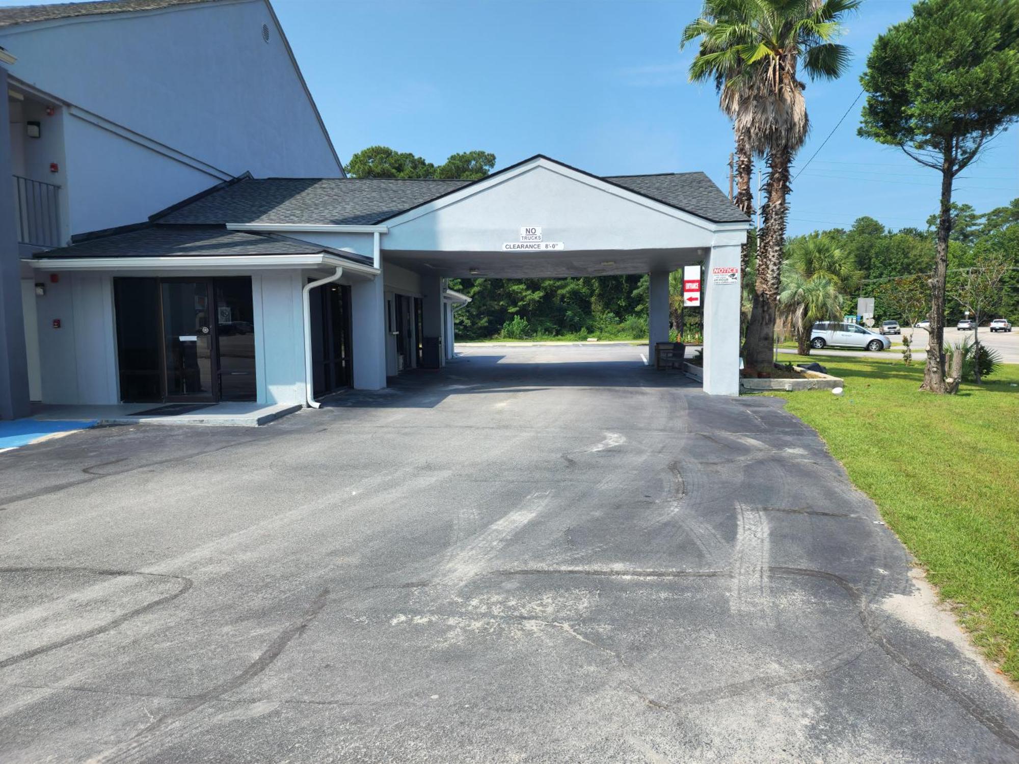 Days Inn By Wyndham Hardeeville Near Hilton Head מראה חיצוני תמונה