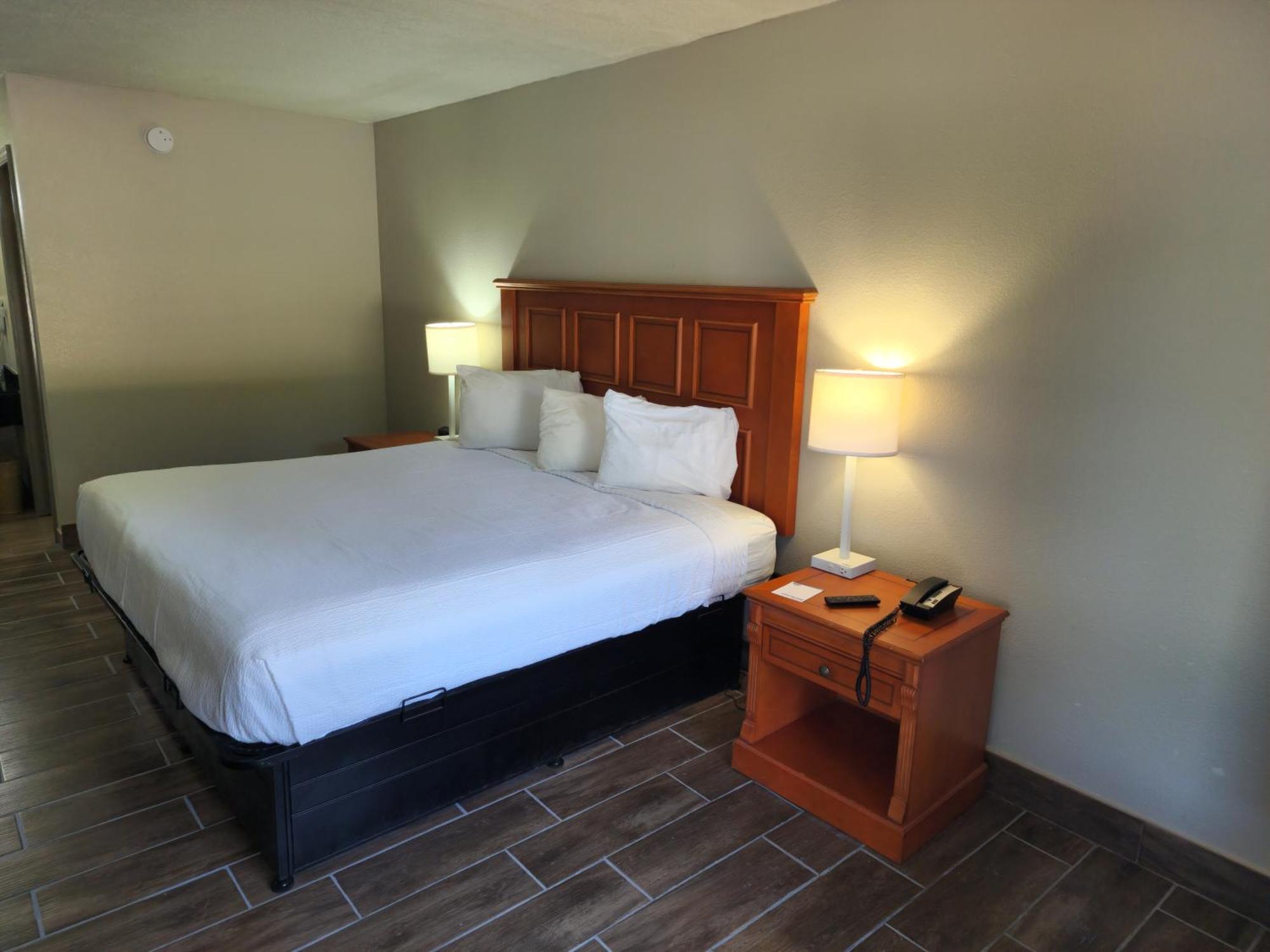 Days Inn By Wyndham Hardeeville Near Hilton Head מראה חיצוני תמונה